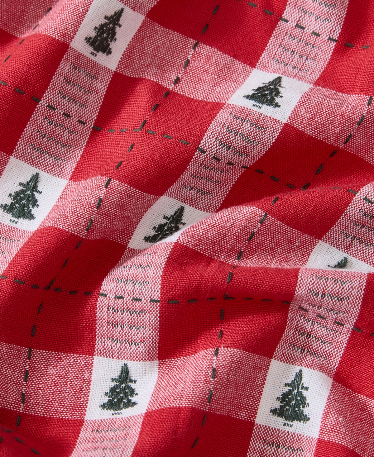 Elrene Sherwood Tree Dobby Cotton Rectangle Tablecloth, 84"x 60" In Red