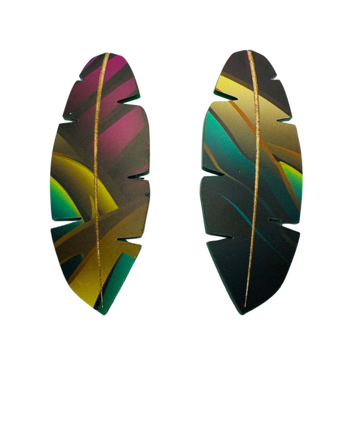 Tropic Leaf Drop Earrings - Mother of pearl Green