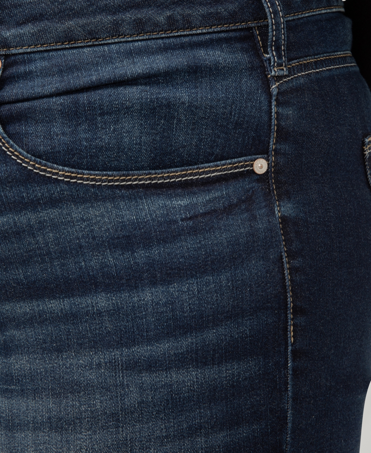 Silver Jeans Co. Plus Size Avery High-Rise Curvy-Fit Slim Bootcut Jeans