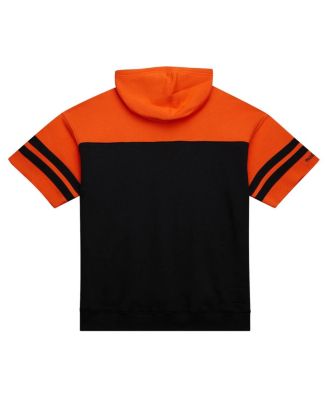 Men's Black Cincinnati Bengals Off Field Vintage Logo Short Sleeve Pullover Hoodie