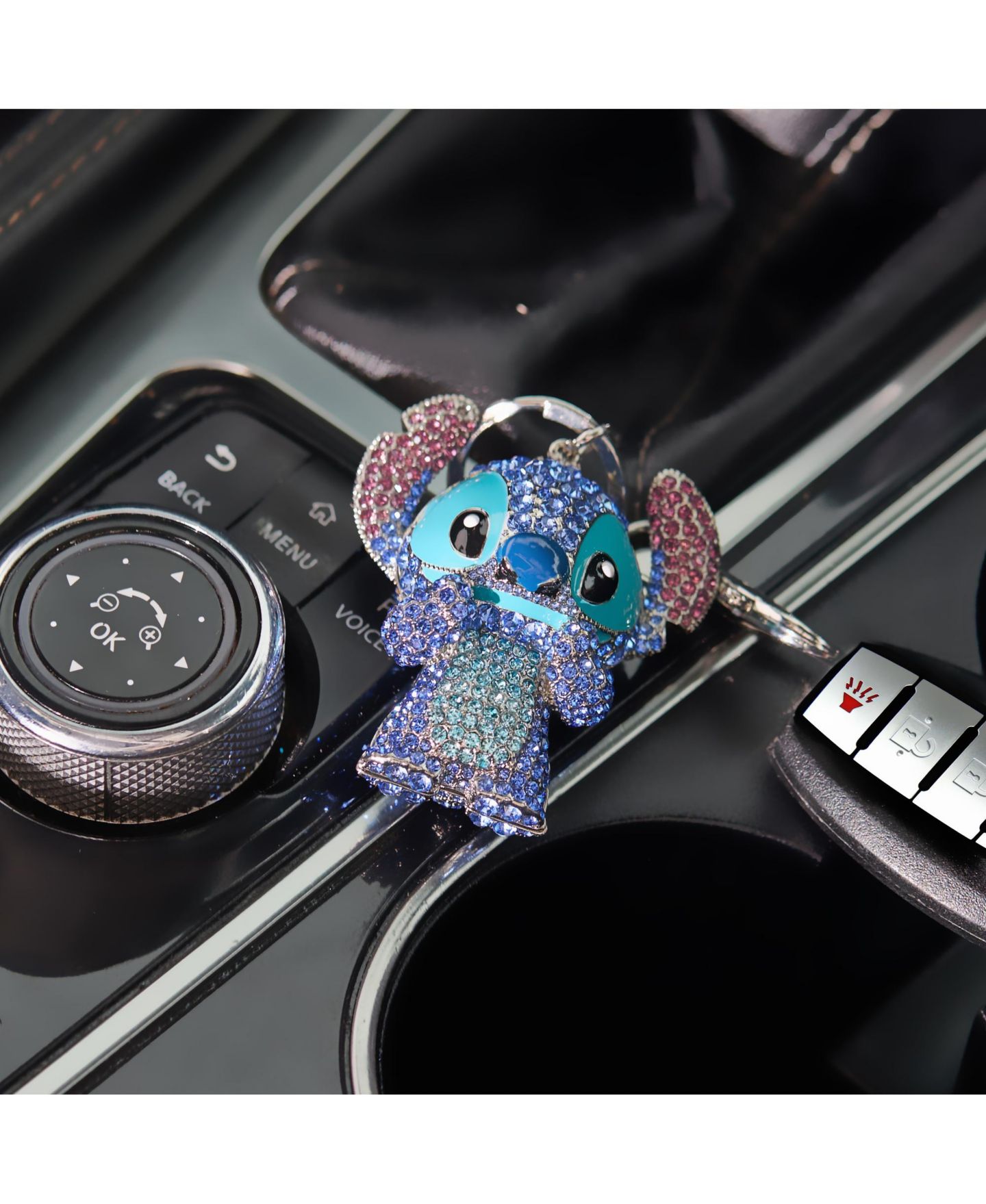 Брелок Disney Stitch Pave 3D Bling Keychain - Bag Charm, Backpack Accessories, Travel Collectible Gift Keychains — фото 3