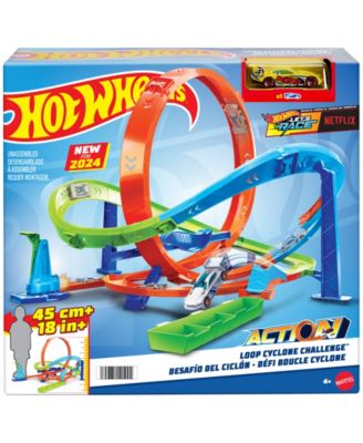 Hot Wheels Action Loop Cyclone Challenge Track Set with 1:64 Scale Toy Car, Easy Storage