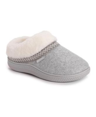 MUK LUKS