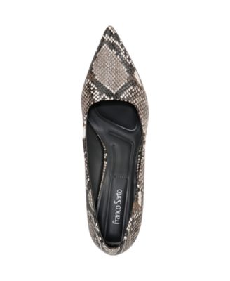 Women's Giovanna Pointed Toe Block Heel Pumps