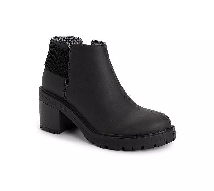 https://slimages.macysassets.com/is/image/MCY/products/8/optimized/29537668_fpx.tif?op_sharpen=1&wid=700&fit=fit,1&fmt=webp