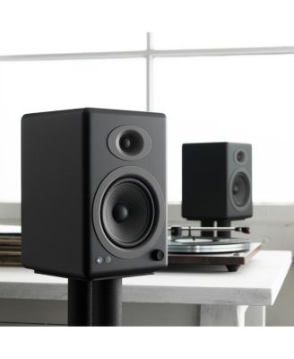 A5+ Classic Powered Bookshelf Speakers - Pair