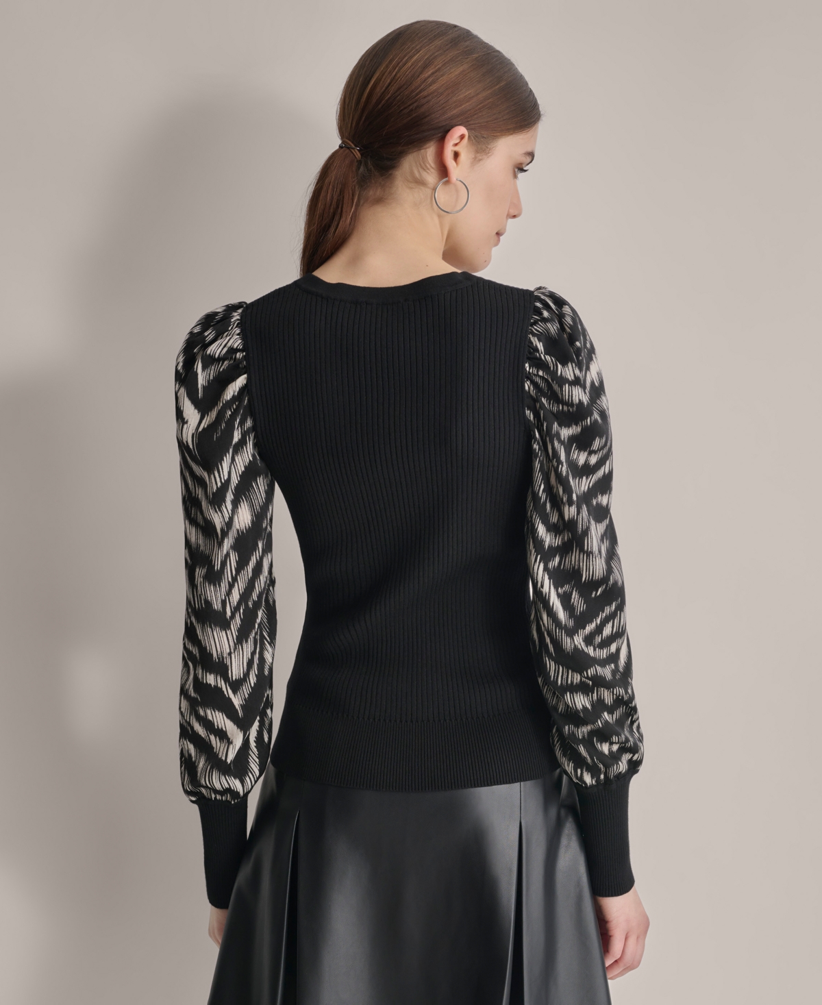 Dkny Women's V-Neck Rib-Knit Satin-Long-Sleeve -str Ti
