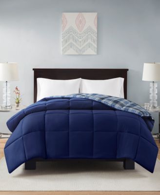 Lightweight Reversible Down Alternative Microfiber Comforter, Full/Queen, Exclusively at Macy’s