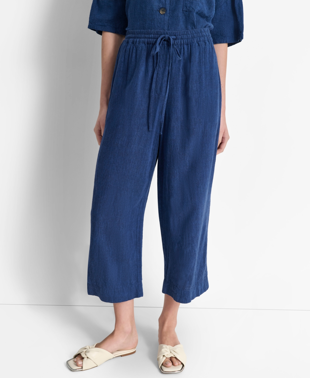 Shop Dkny Women's Indigo Linen-blend Cropped Pull-on Pants