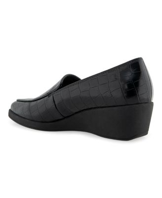 Women's Tart Wedge Heel Loafers