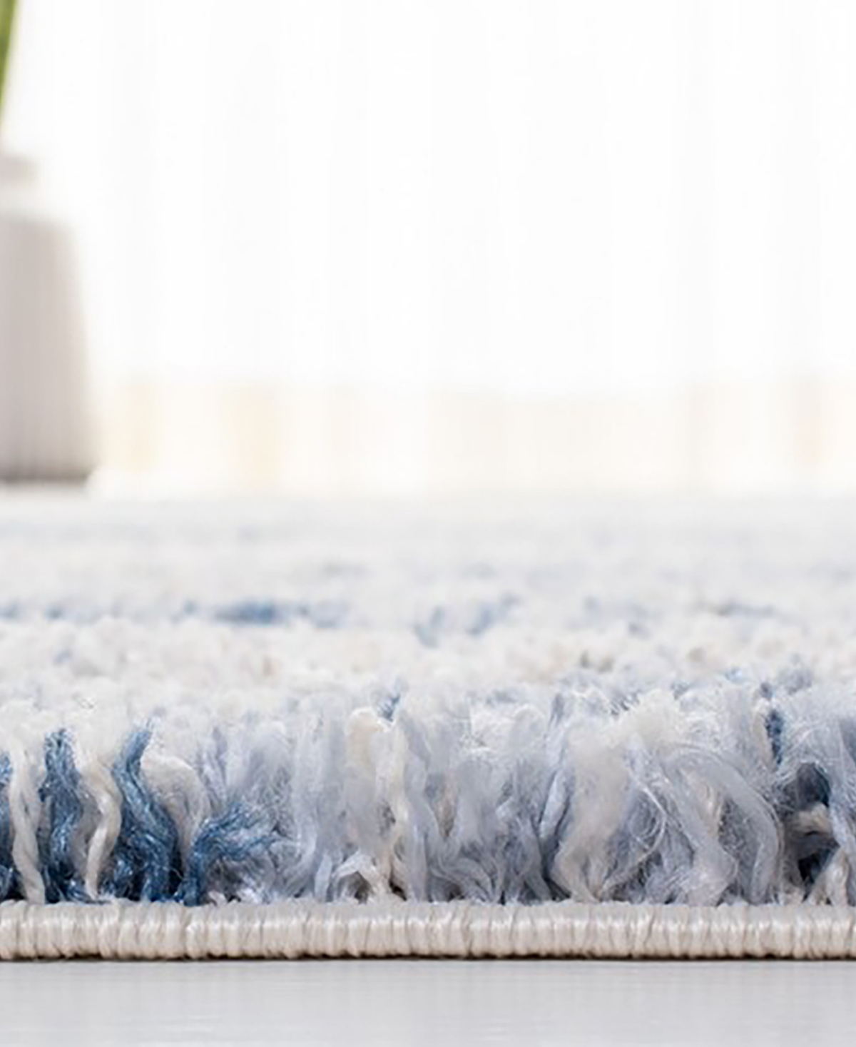 Safavieh Berber Shag 100 BER219B 6'x9' Area Rug -Blue