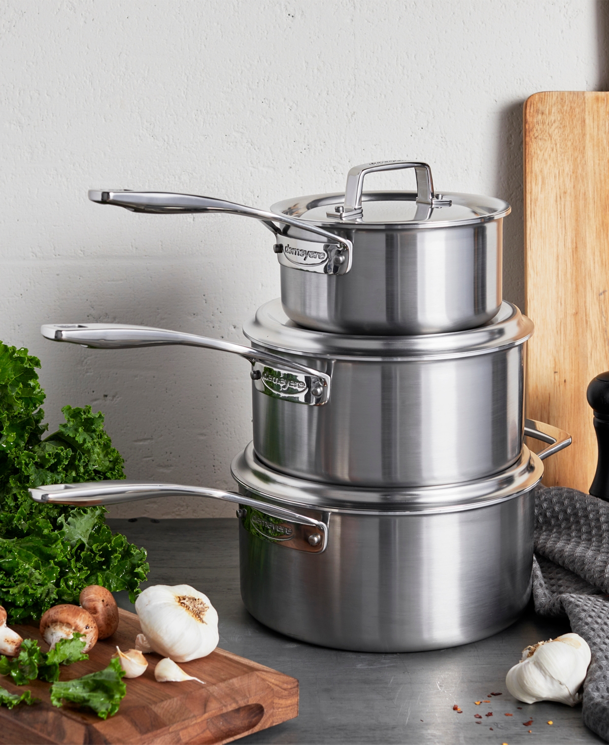 Demeyere Essential 5-ply 1.5qt Stainless Steel Saucepan With Lid In Silver