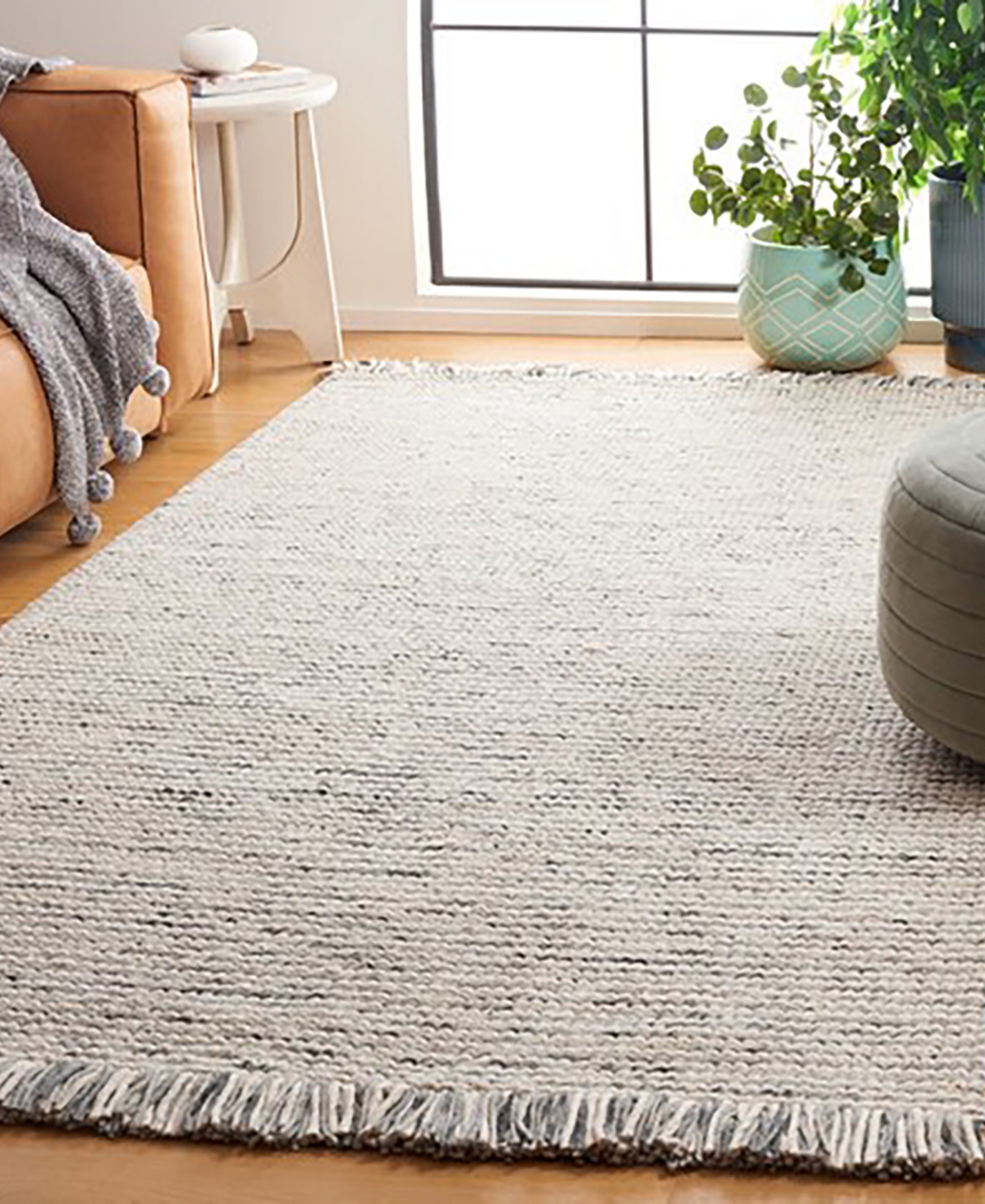 Safavieh Natura 902 NAT902X 5'x8' Area Rug -Ivory