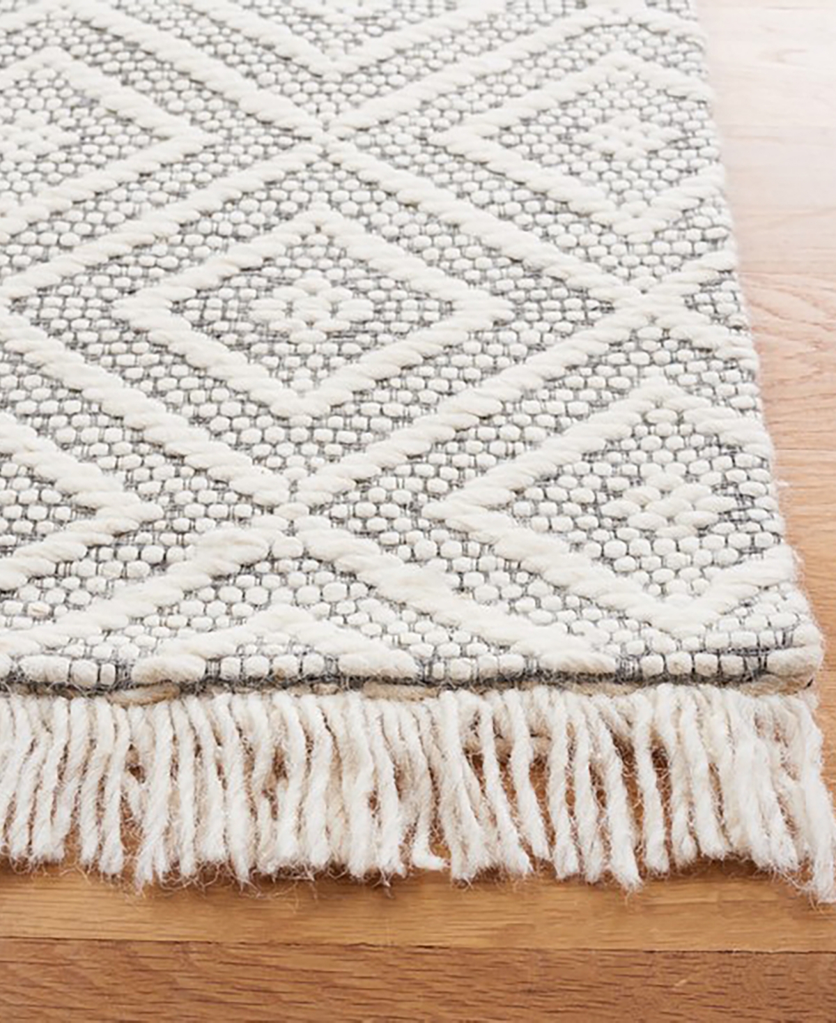 Safavieh Marbella I MRB206A 2'3