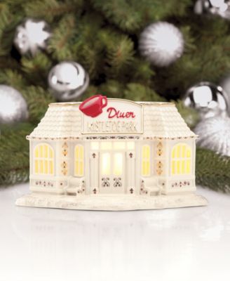 FROM THE VAULT! Mistletoe Park Diner, Exclusively at Macy’s