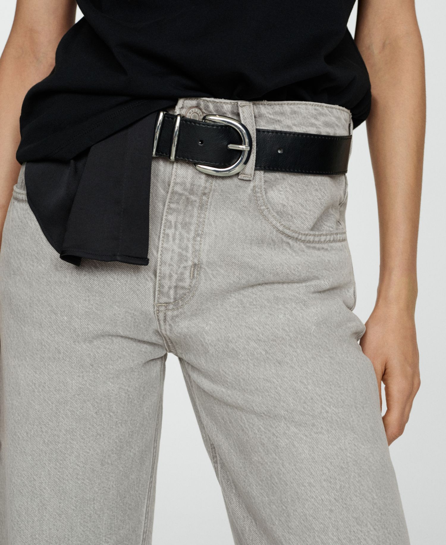 Women's High-Waist Slouchy Jeans