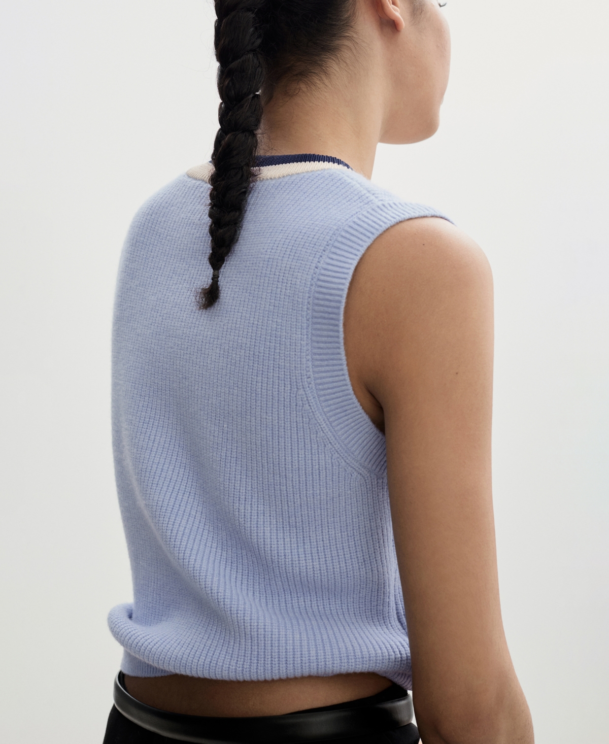 Mango Women's Contrast V-Neck Vest