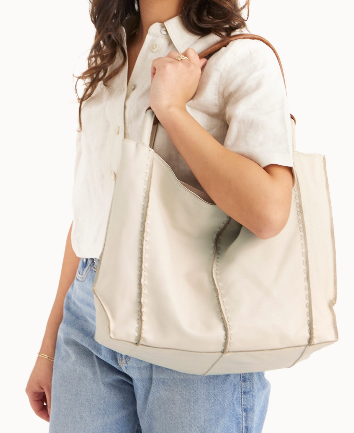 The Sak Women's Los Feliz Leather Tote Bag In Black
