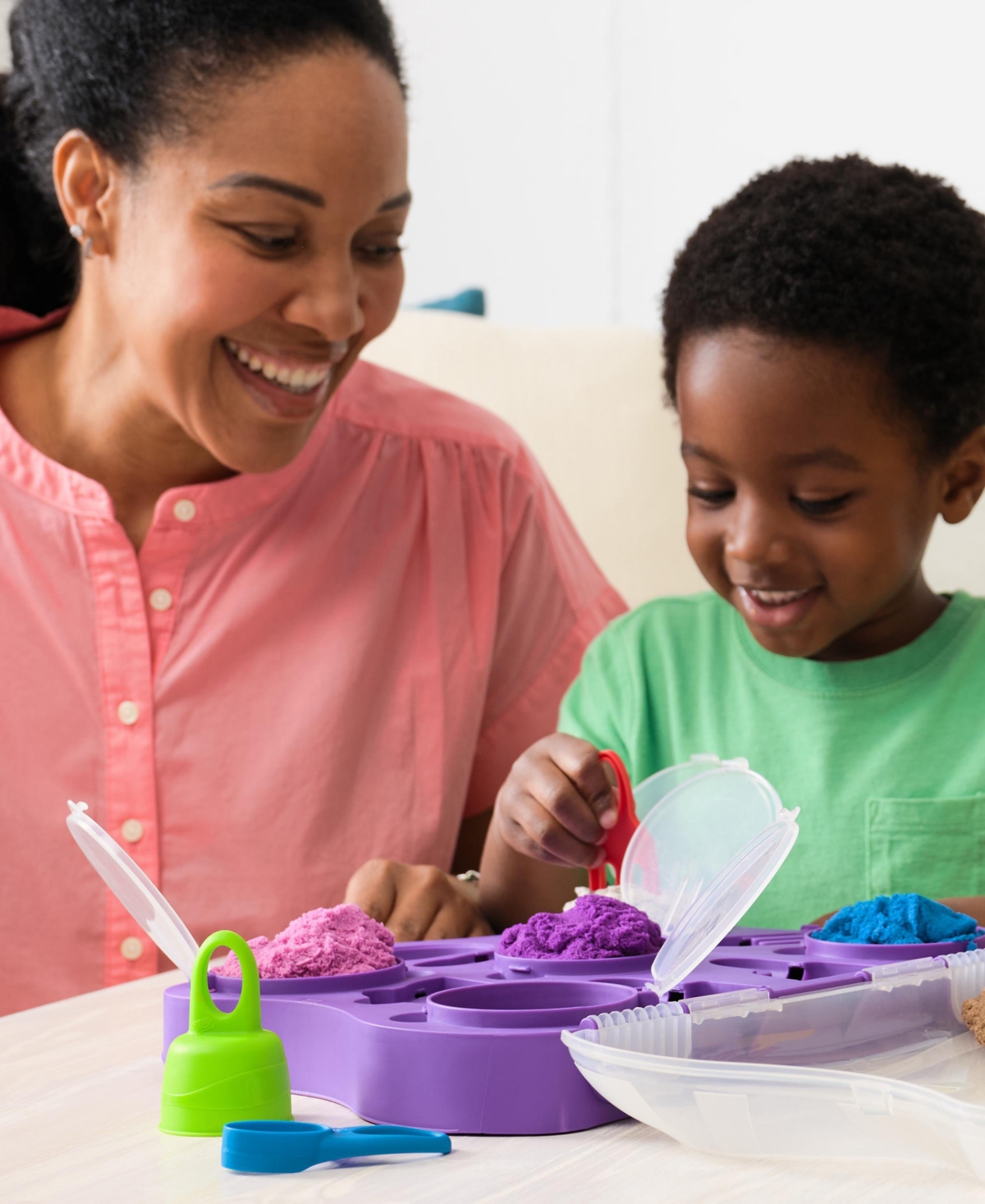 Kinetic Sand , Variety Case With Beach Sensory Toys In Multi Color