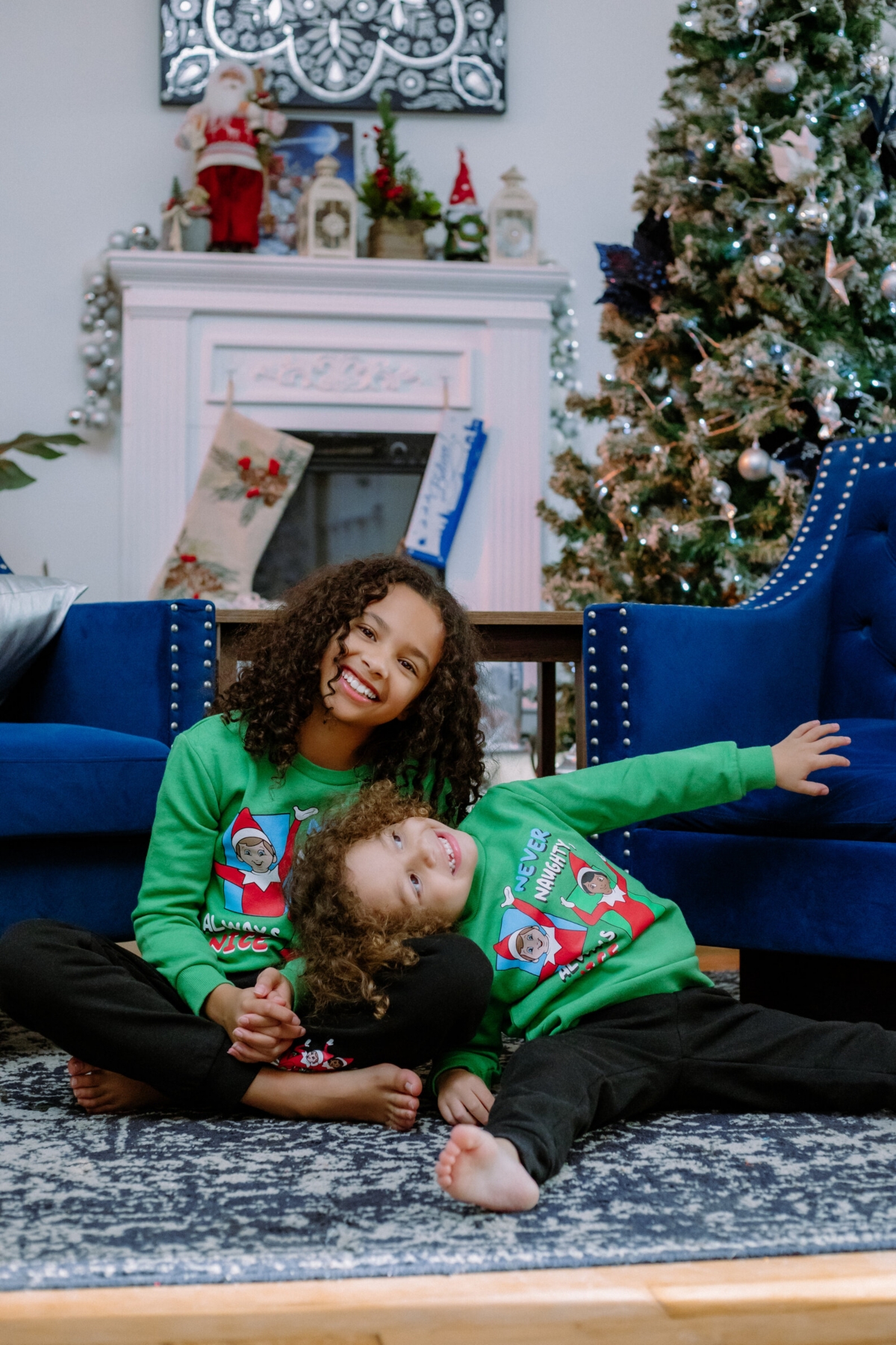 Elf on the shelf Boys The Fleece Sweatshirt and Jogger Pants Outfit Set