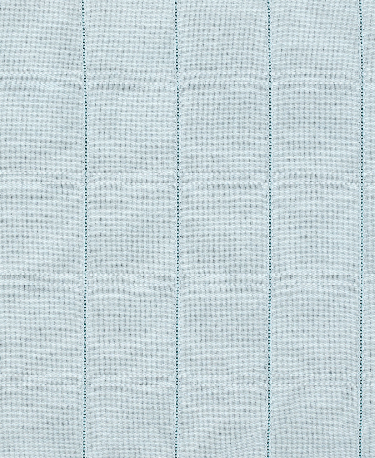 Izod Chadwick Table Runner, 14" X 72" In Sky Blue