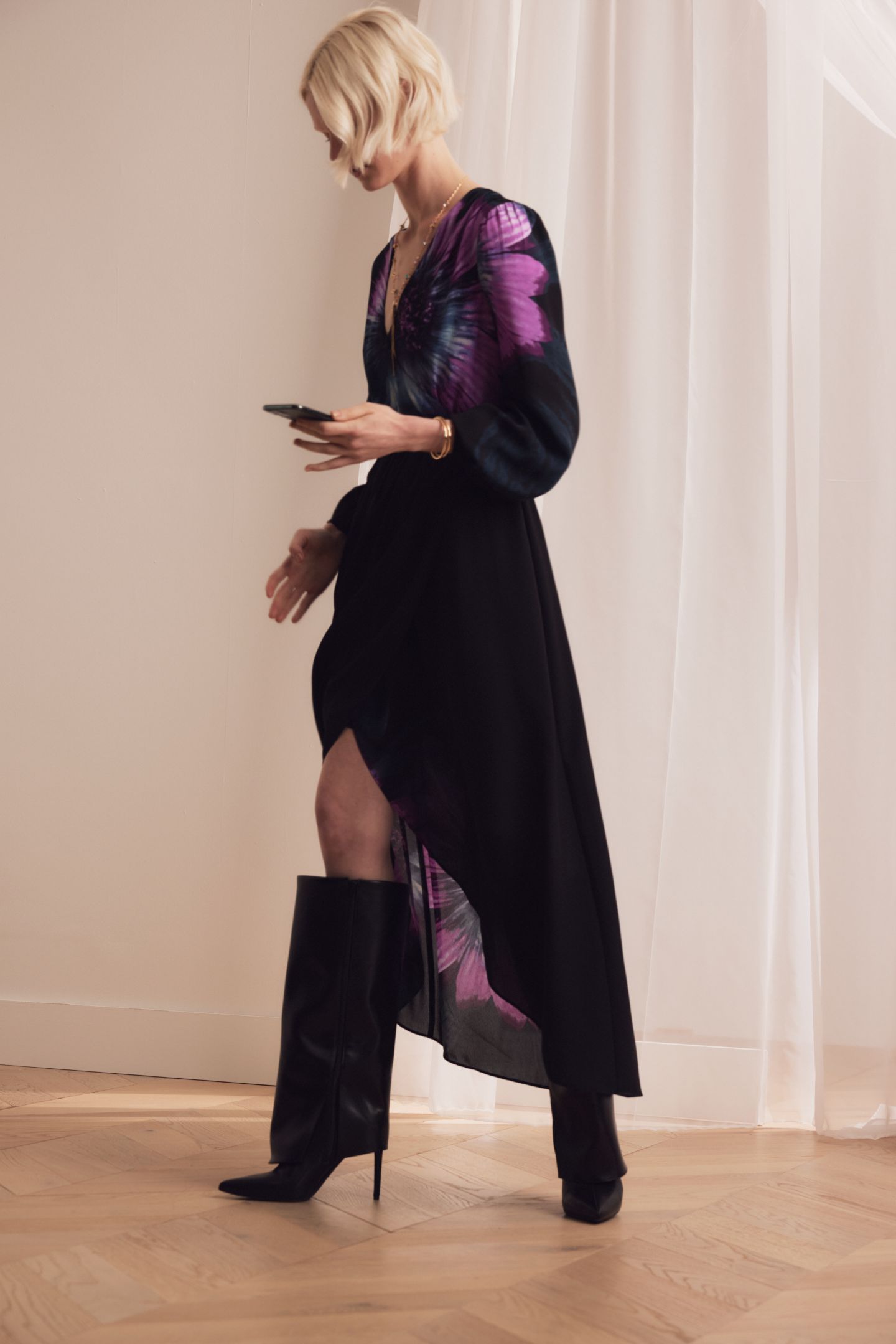 Женские ботинки I.N.C. International Concepts Skylar Fold Over Cuffed Dress Boots, Regular & Wide Calf, цвет: Чёрный гладкий — фото 2