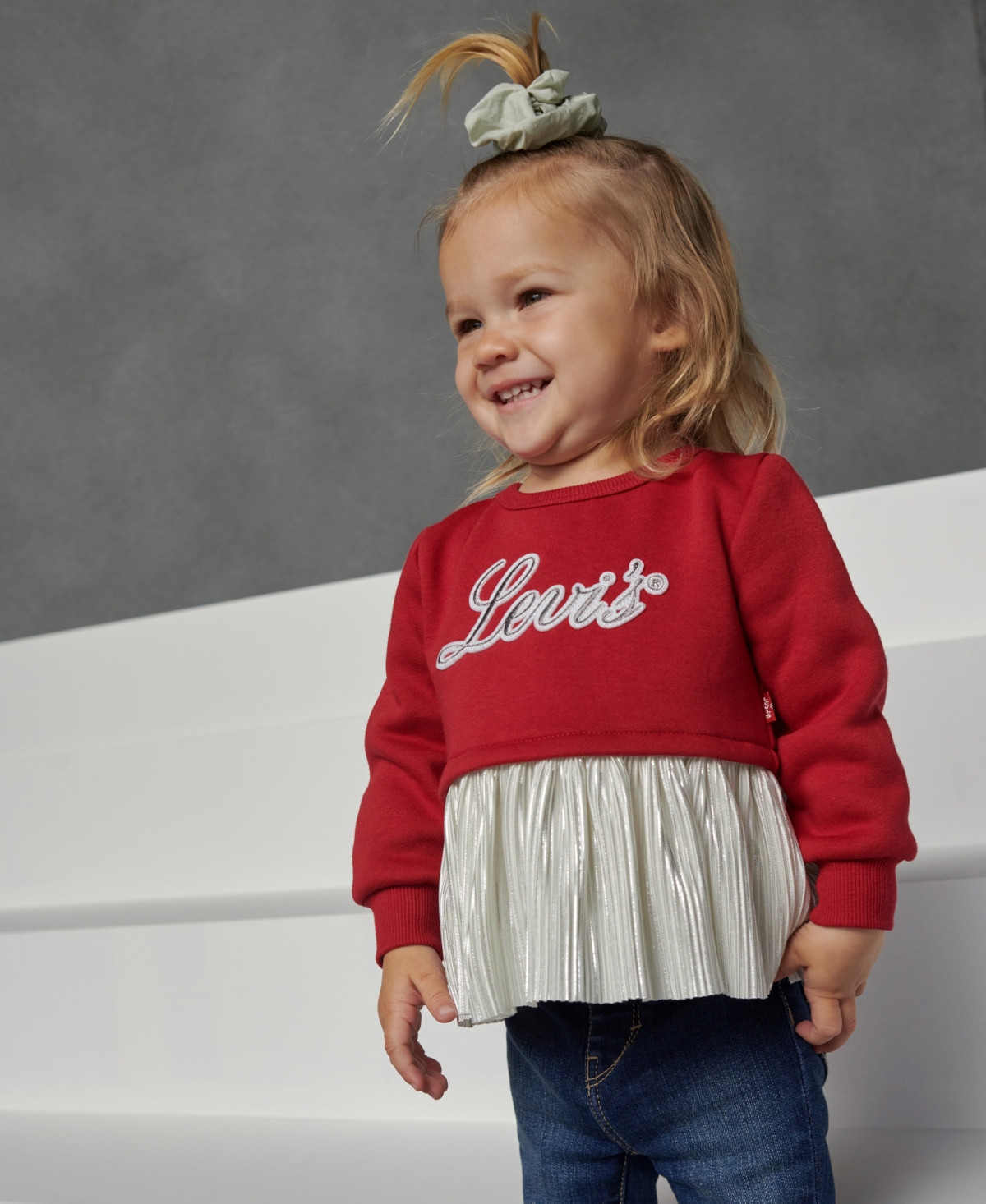 Levi's Infant Girls Sparkle Crew And Jeans, 2-piece Set In Jester Red