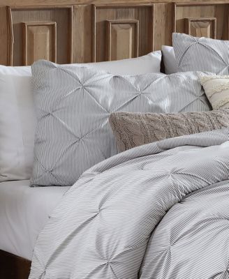Classic Stripes Pintuck 2-Pc. Comforter Set, Twin