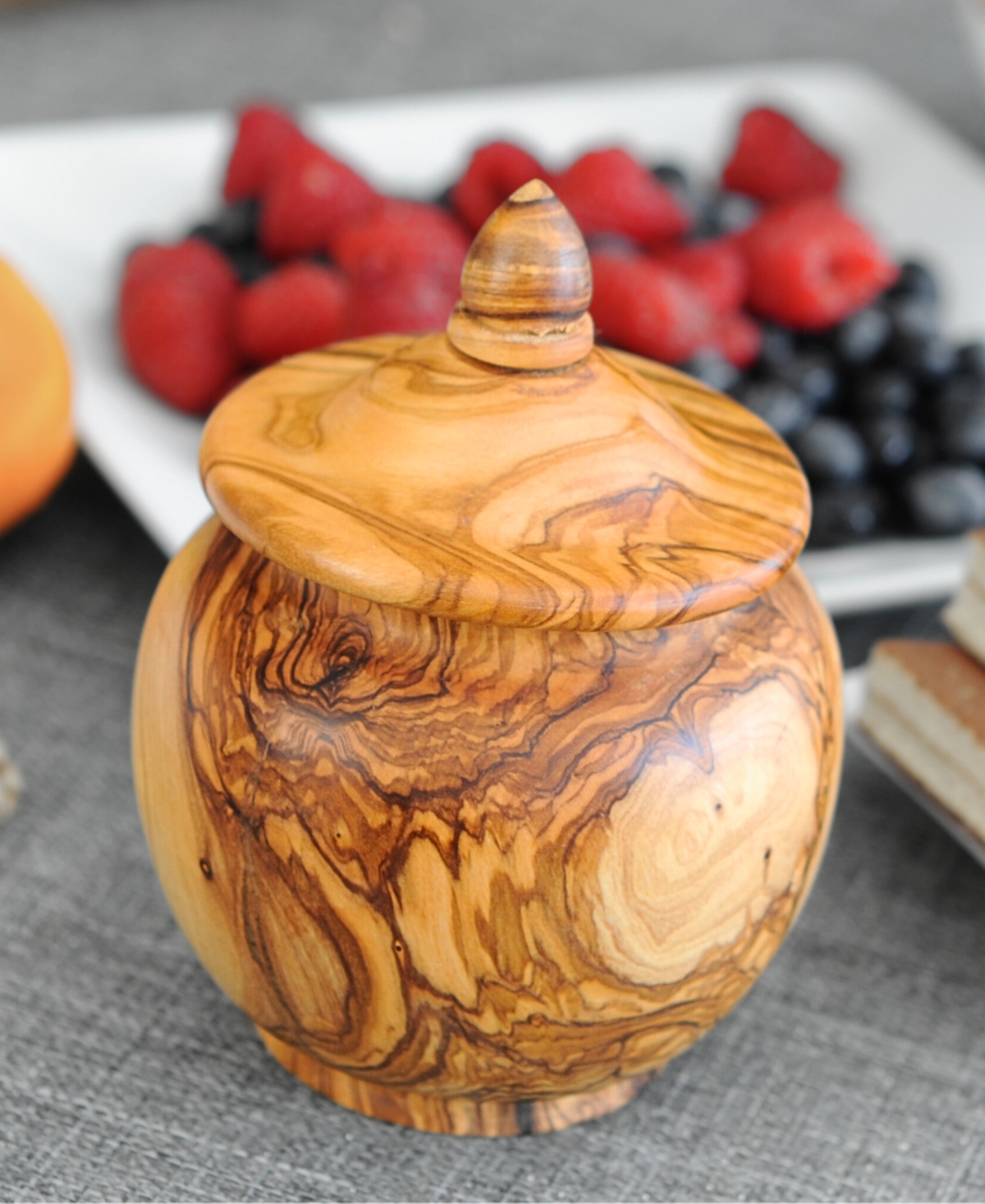 BeldiNest Olive Wood Acorn Sugar Bowl