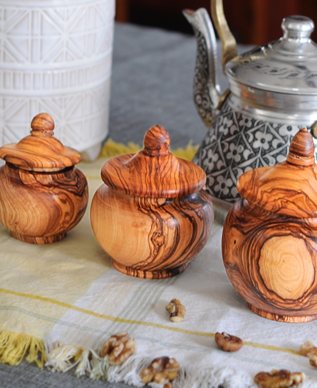BeldiNest Olive Wood Acorn Sugar Bowl