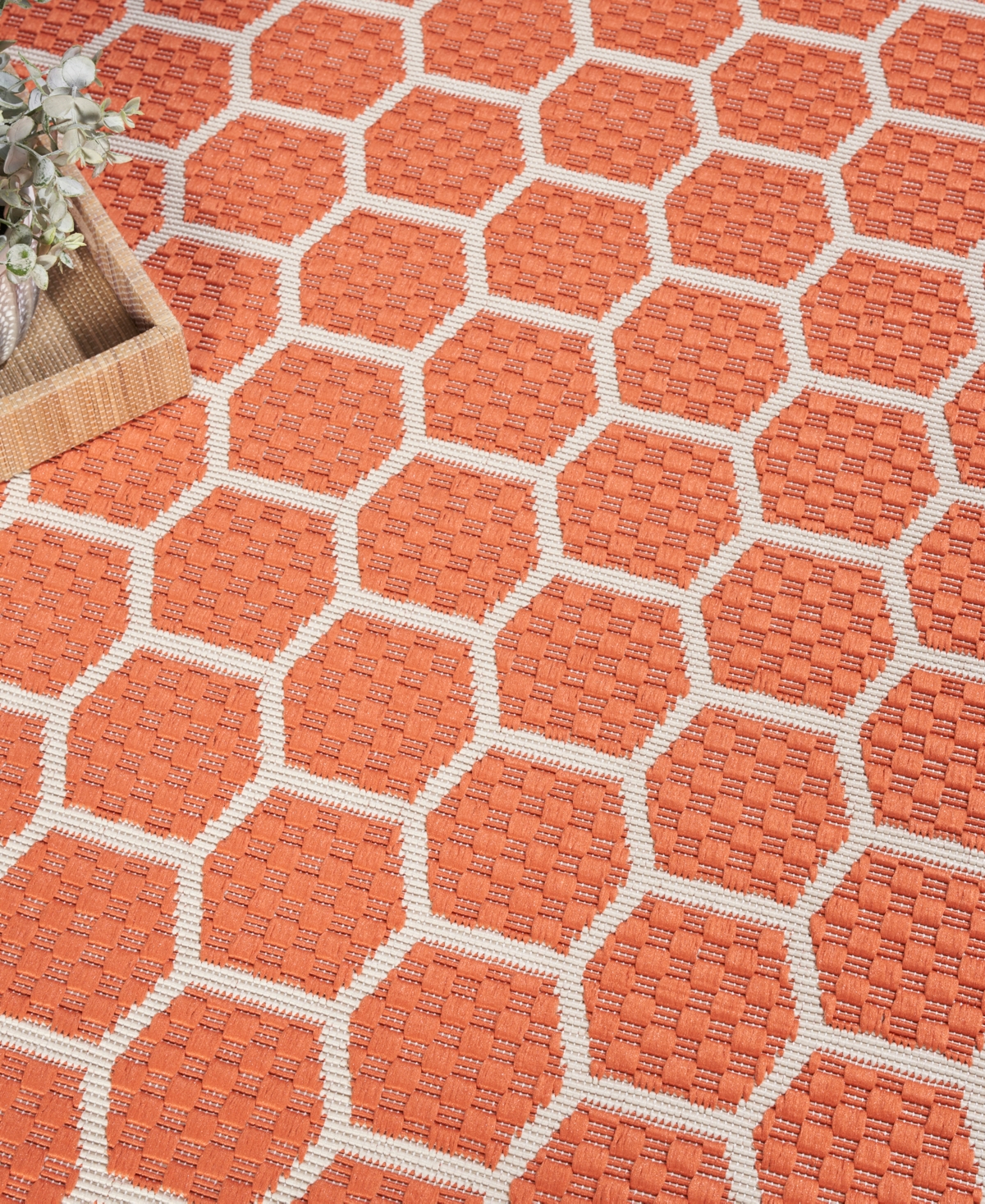 Nourison Home Twist Reversible Tws01 8'x8' Round Area Rug In Coral