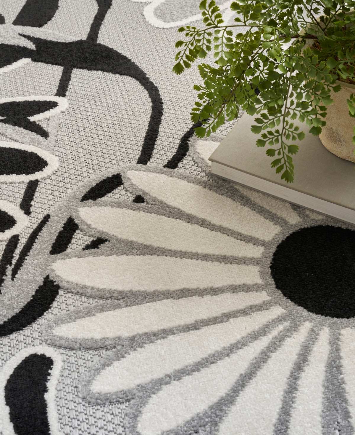Nourison Home Aloha Alh33 7'10"x10'6" Area Rug In Black