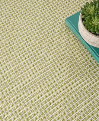 Courtyard COU01 5'x5' Round Area Rug