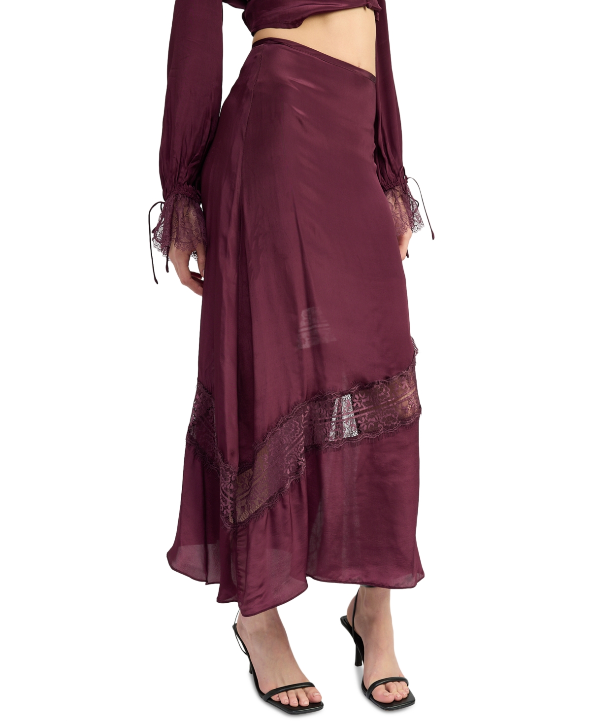 En Saison Women's Lace Peekaboo Cover Slip Skirt