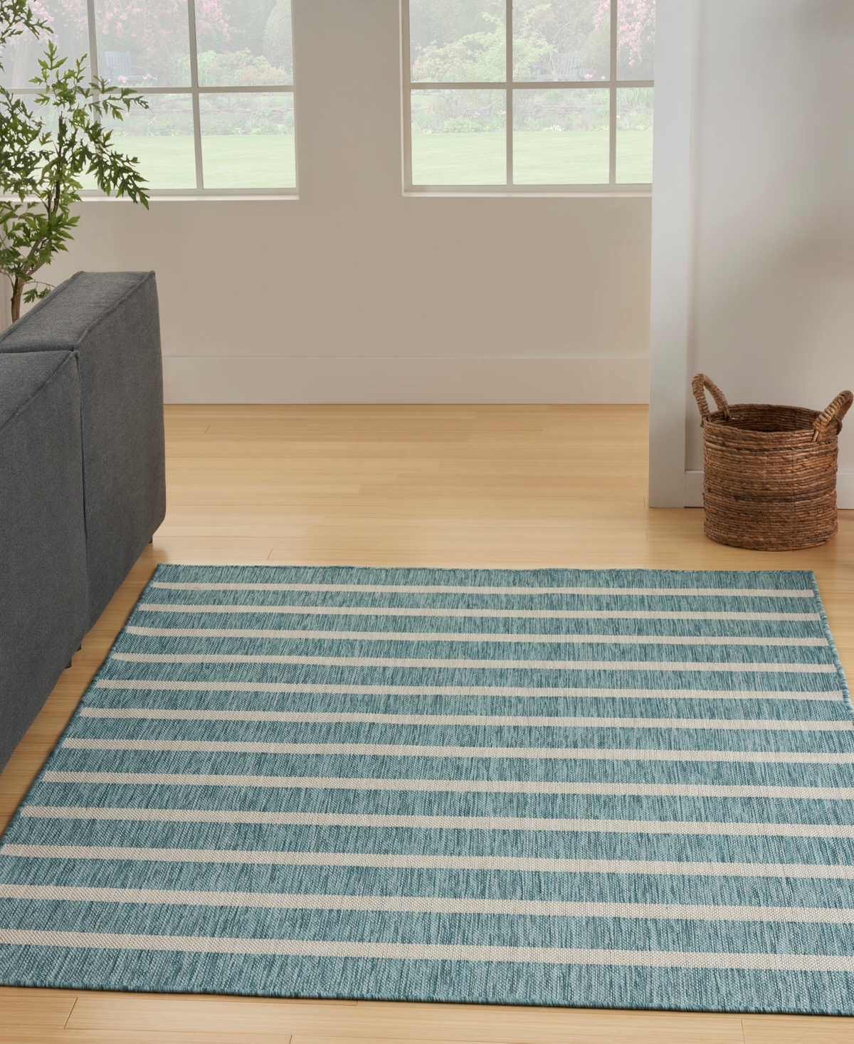 Nourison Home Positano Pos03 4'x6' Area Rug In Aqua,ivory