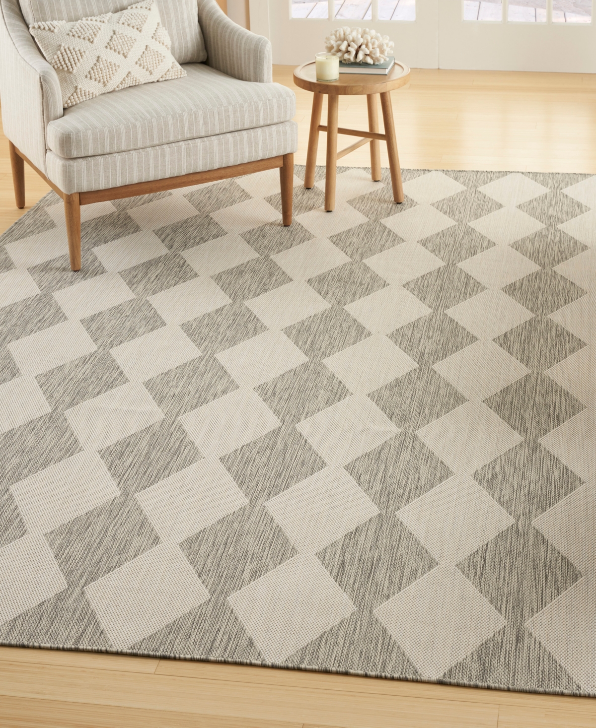 Nourison Home Positano Pos04 7'x10' Area Rug In Silver