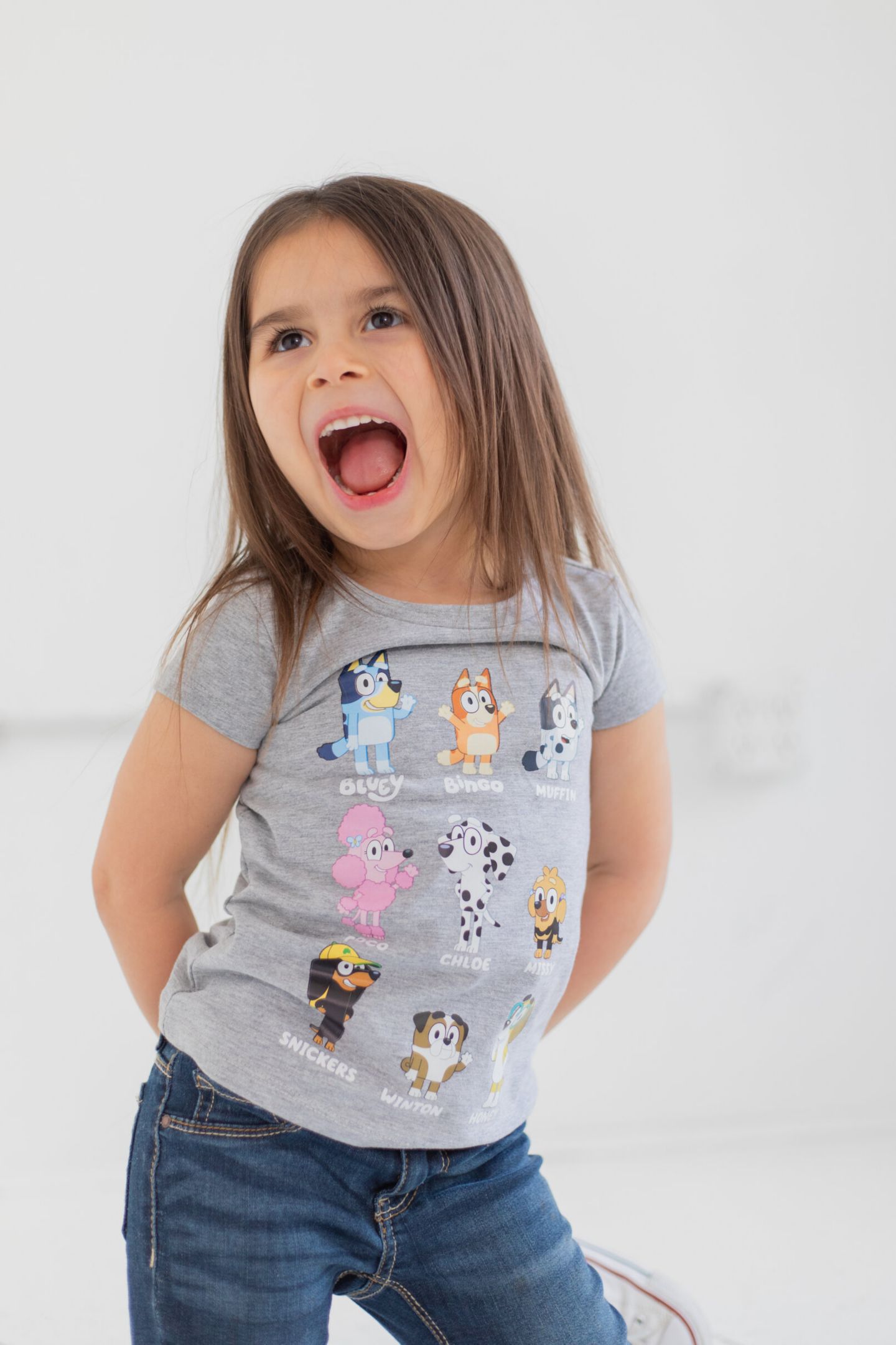 Футболки Bluey Child Bingo and Friends 3 Pack Graphic T-Shirts для девочек-малышей — фото 12
