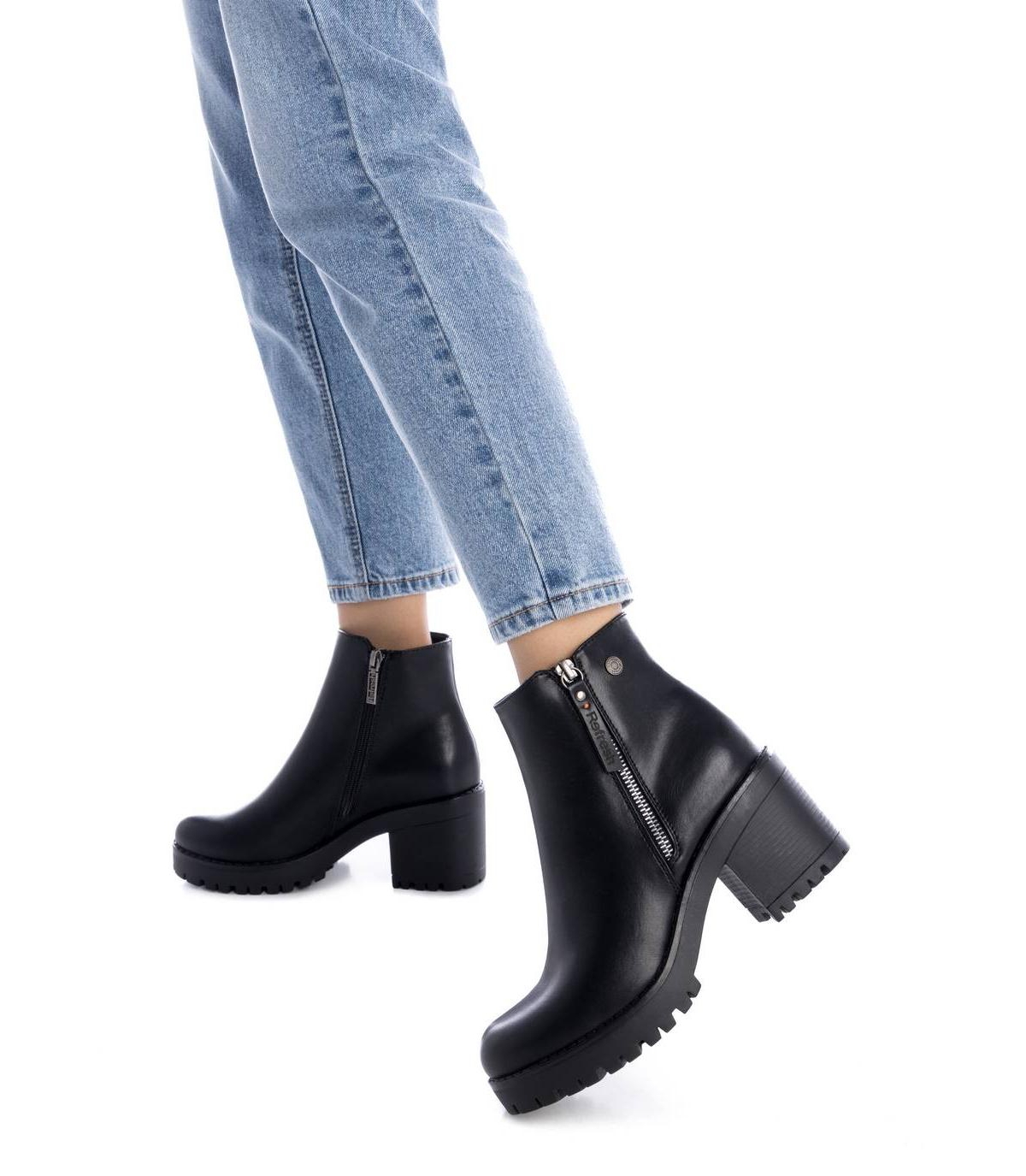 Xti Women's Casual Booties