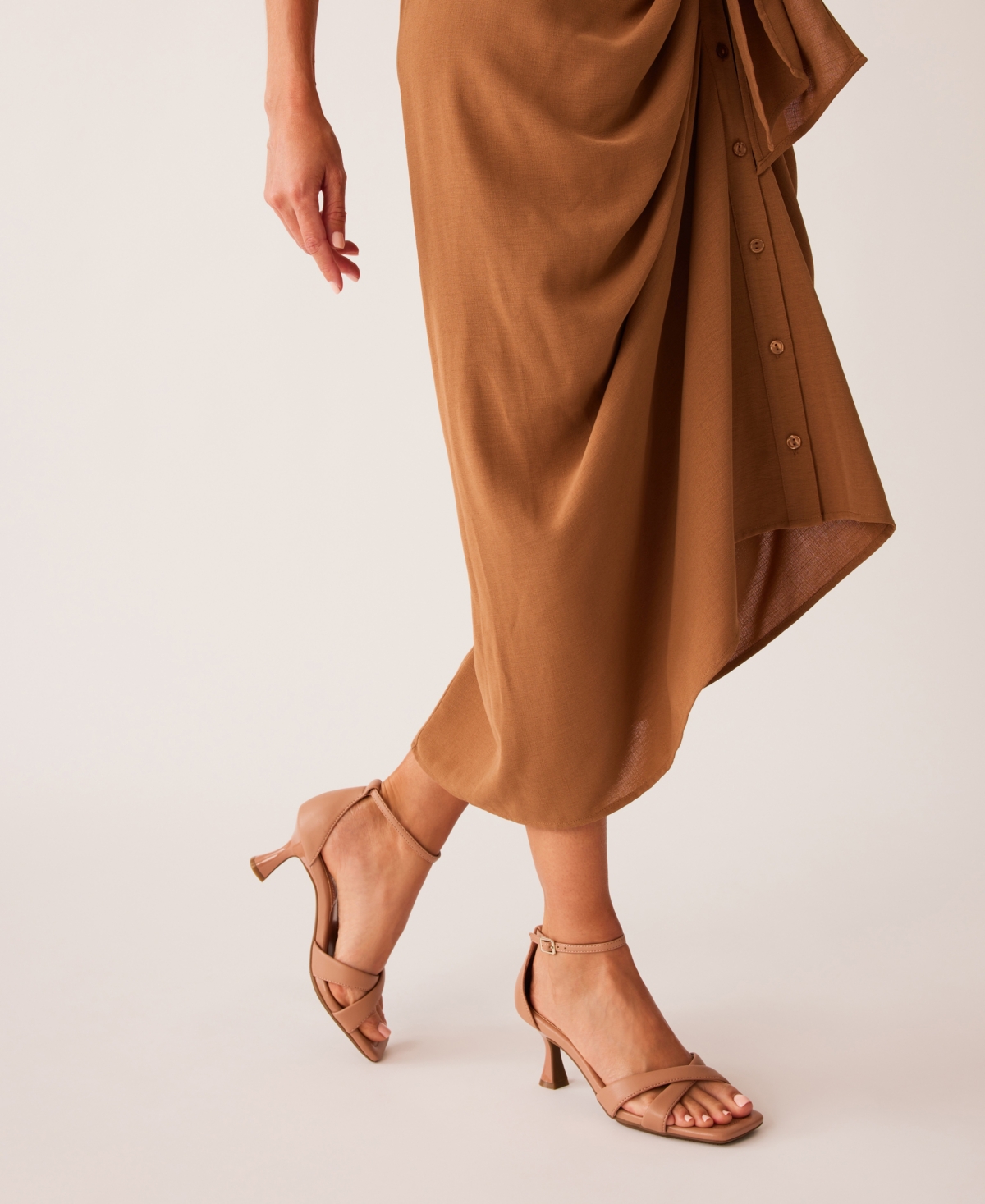 Anne Klein Joss Ankle Strap Kitten Heel Sandal In Tan