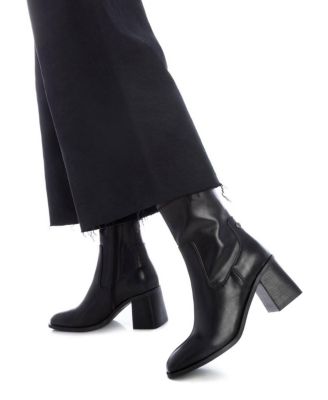 Women's Casual Booties By XTI