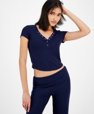 Ultra Flirt - Juniors' Ribbed Cropped Henley Top