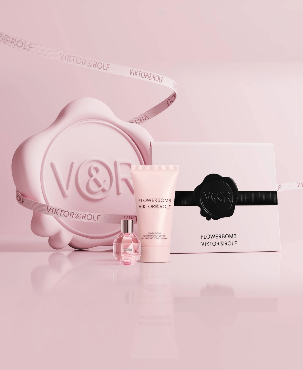 Free Viktor & Rolf Flowerbomb deluxe fragrance trial kit with $145 Viktor & Rolf women's fragrance purchase - 2-Pc. Deluxe Gift