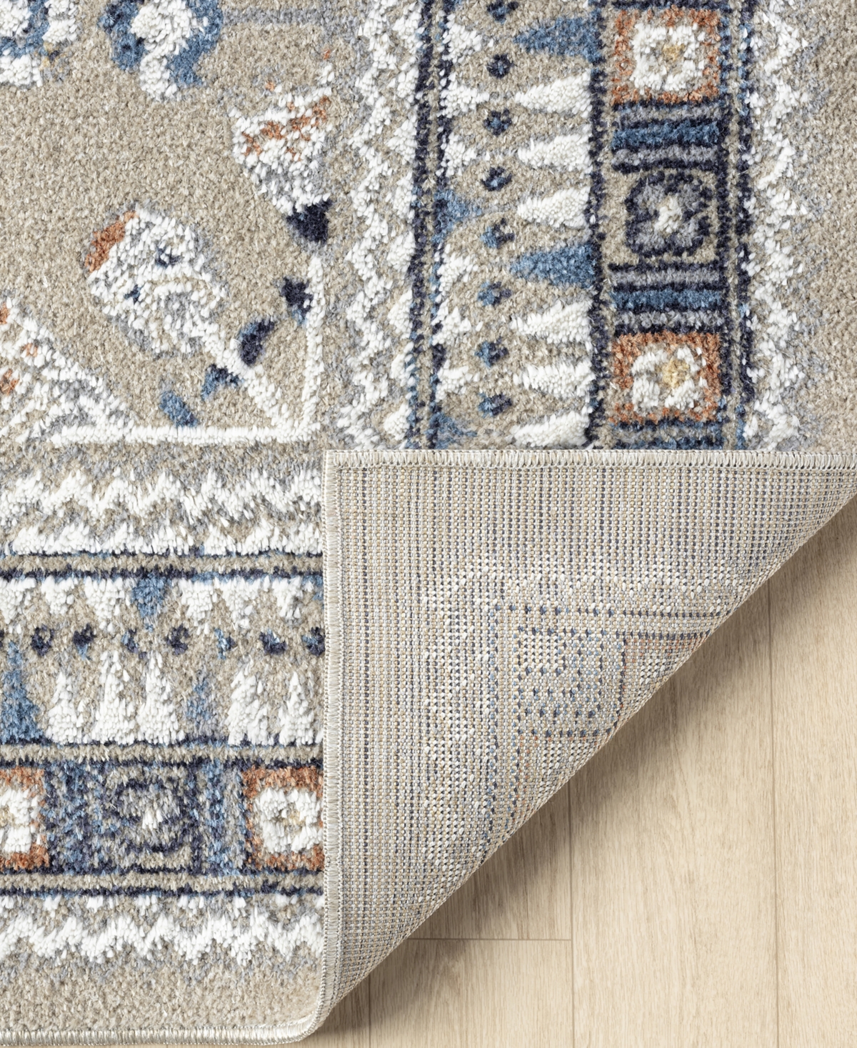 Lr Home Willa Vis-643 2'2x7' Area Rug -Beige
