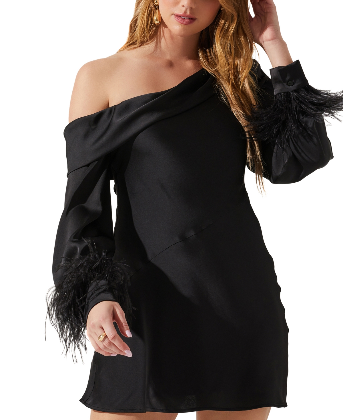 ASTR WOMEN'S AUGUSTA FEATHER-TRIM ONE-SHOULDER DRESS 