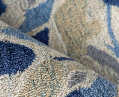 Exquisite Rugs Botanica 6810 Rug Collection In Navy,ivory