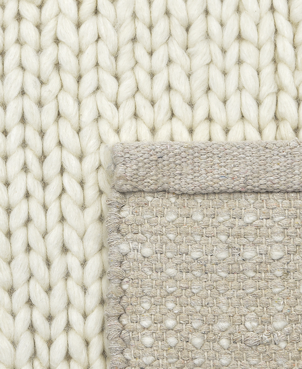 Timeless Rug Designs Elizabeth S3352 3'x5' Area Rug