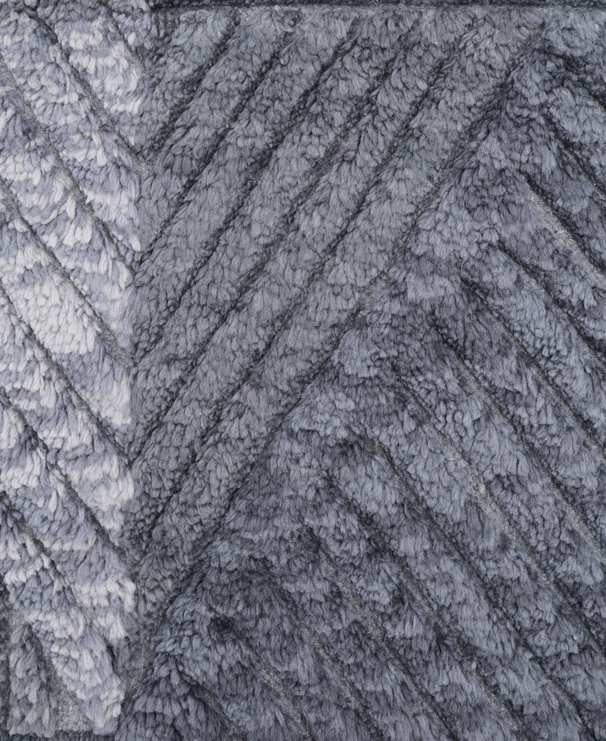 Timeless Rug Designs Erie S3398 3'x5' Area Rug In Gray