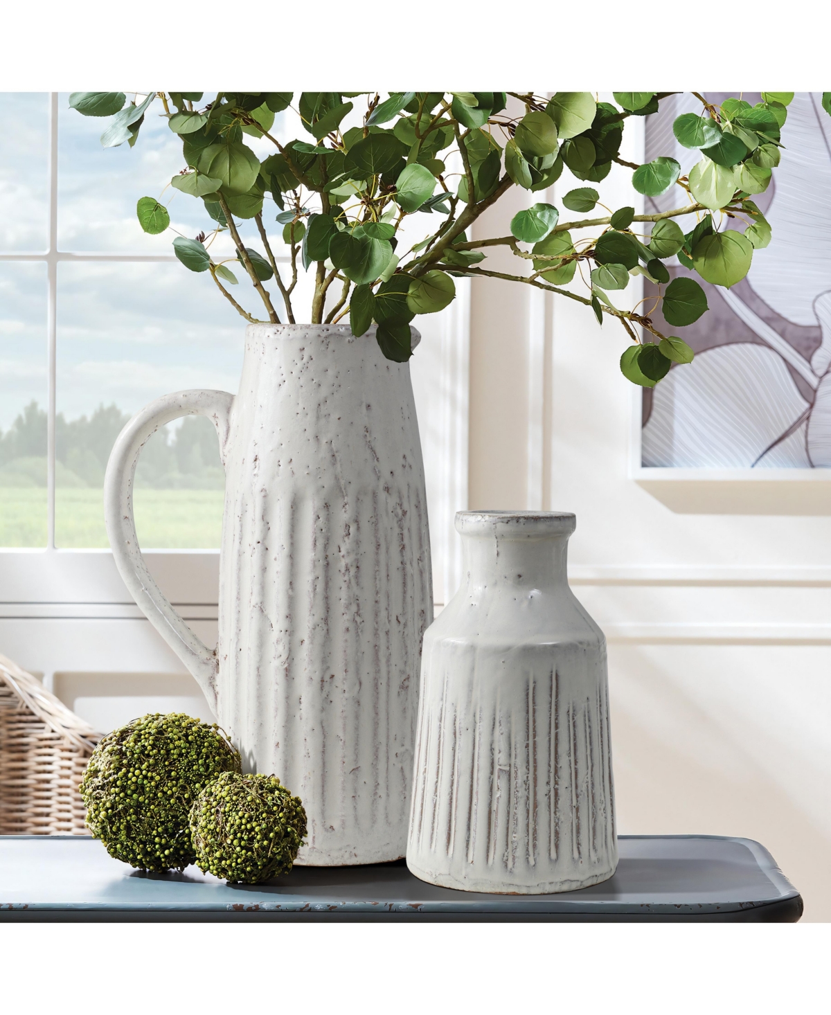LuxenHome VintageRibbed Terracotta Round Vase - White