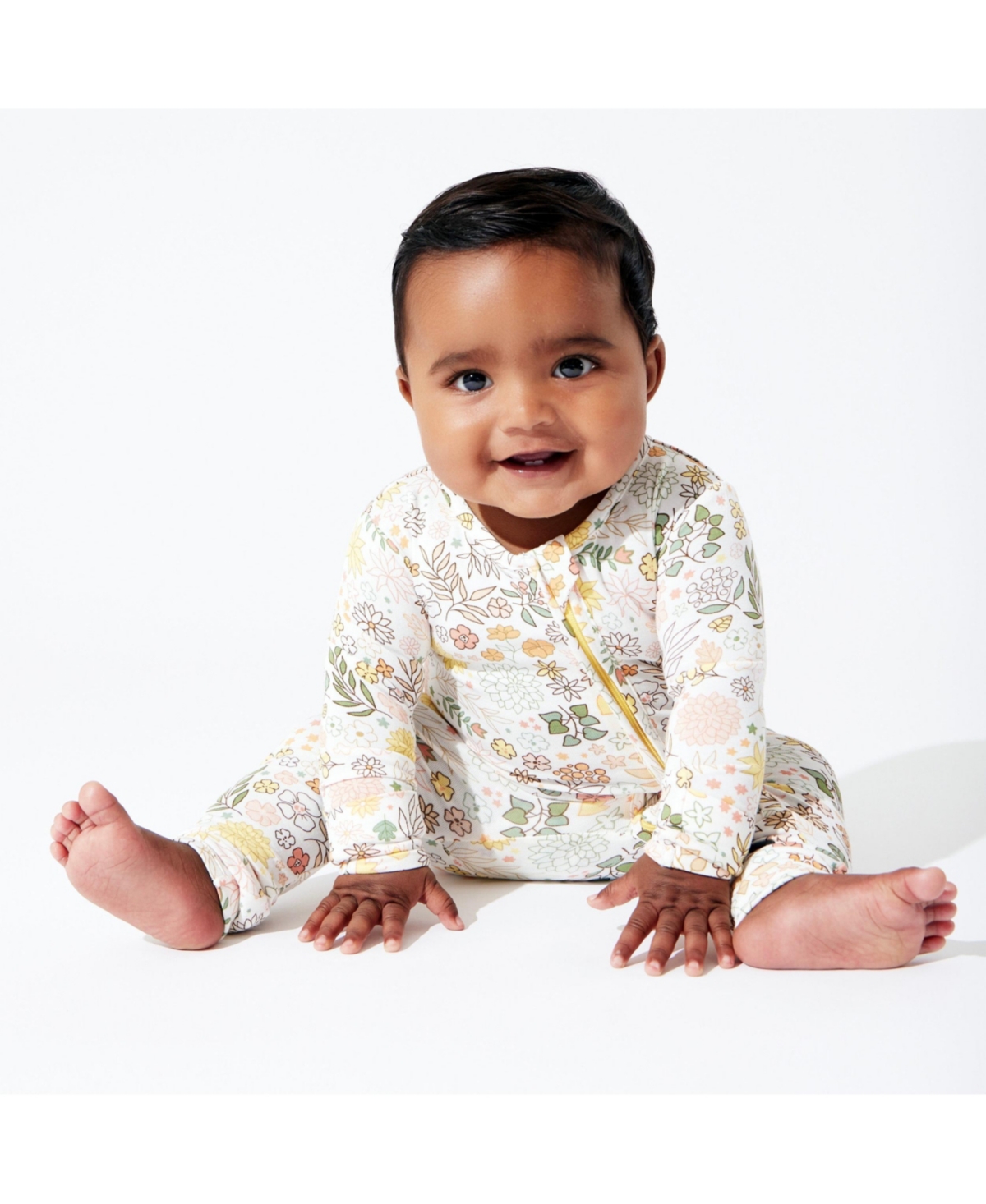 Bellabu Bear Baby Girls BabyConvertible Footie - Fall floral