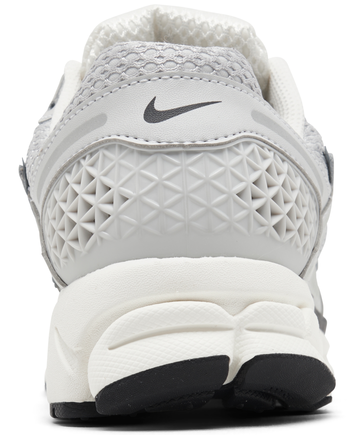 Nike Zoom Vomero 5 In Photon Dust,chrome